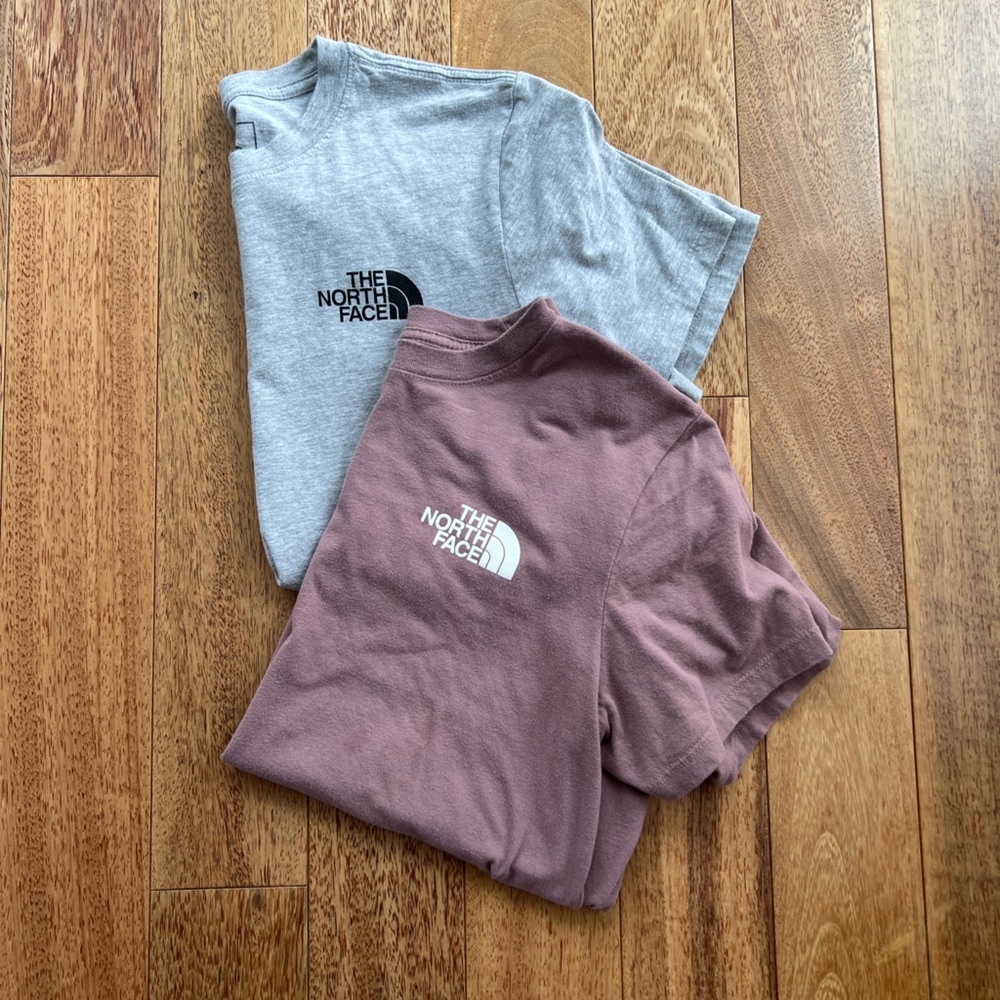 North face T Shirt Bundle